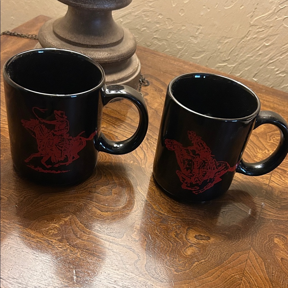 Marlboro horse/cowboy Black/Red Ceramic Mugs